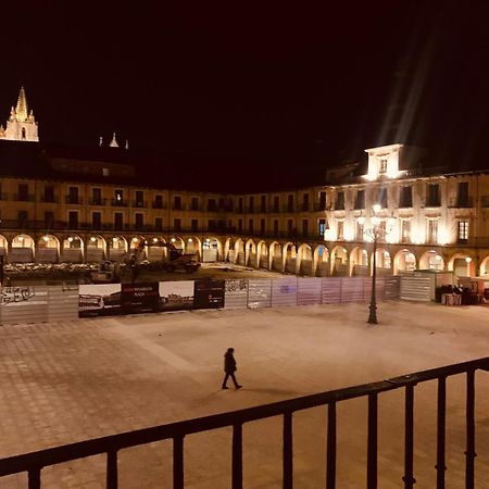 לאון Arquitecto De La Vida- Plaza Mayor מראה חיצוני תמונה