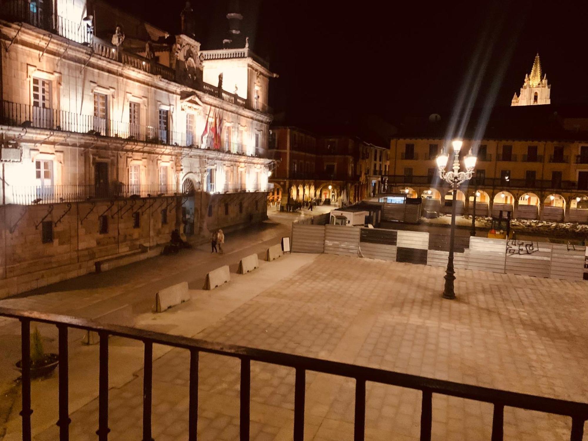 לאון Arquitecto De La Vida- Plaza Mayor מראה חיצוני תמונה